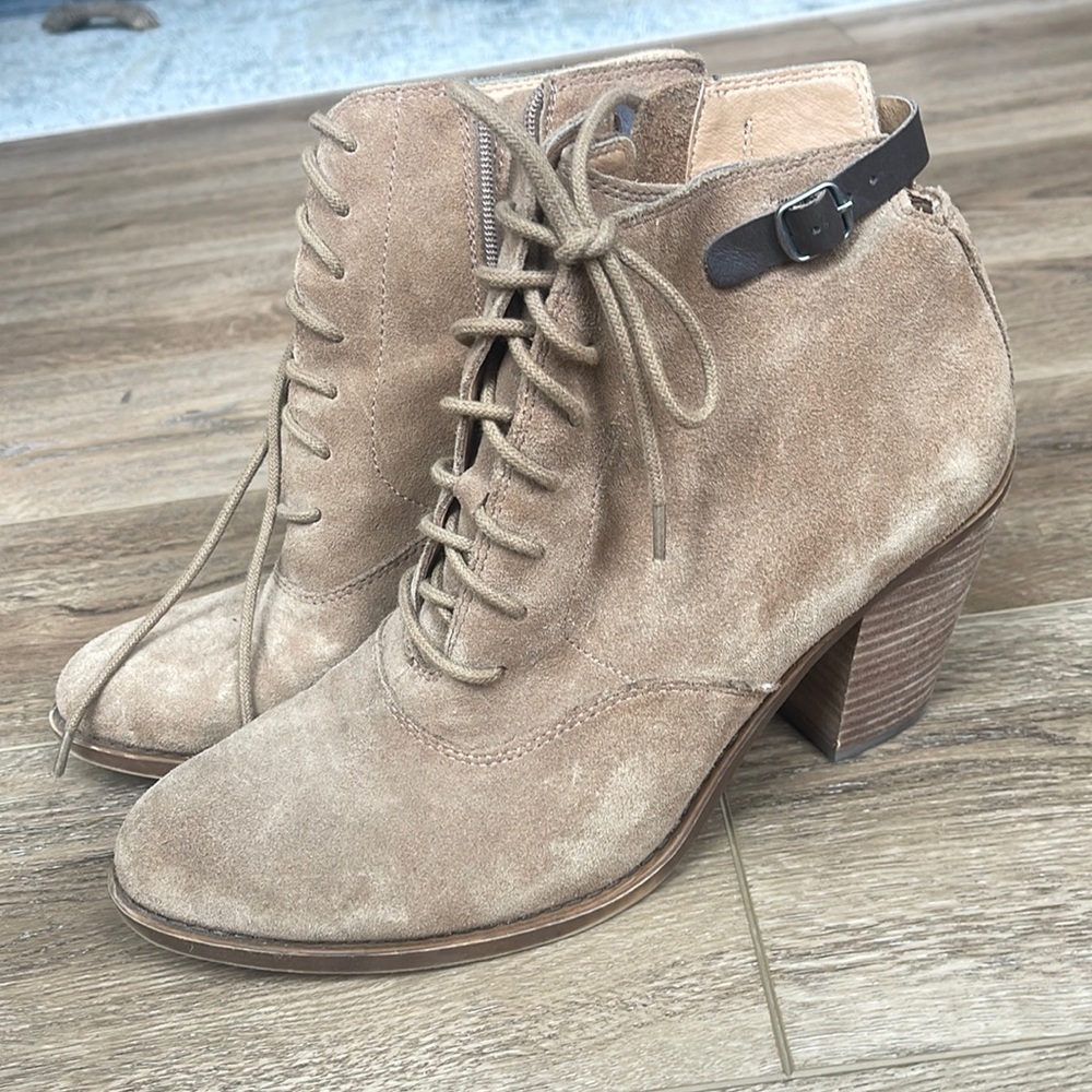 Lucky Leather booties